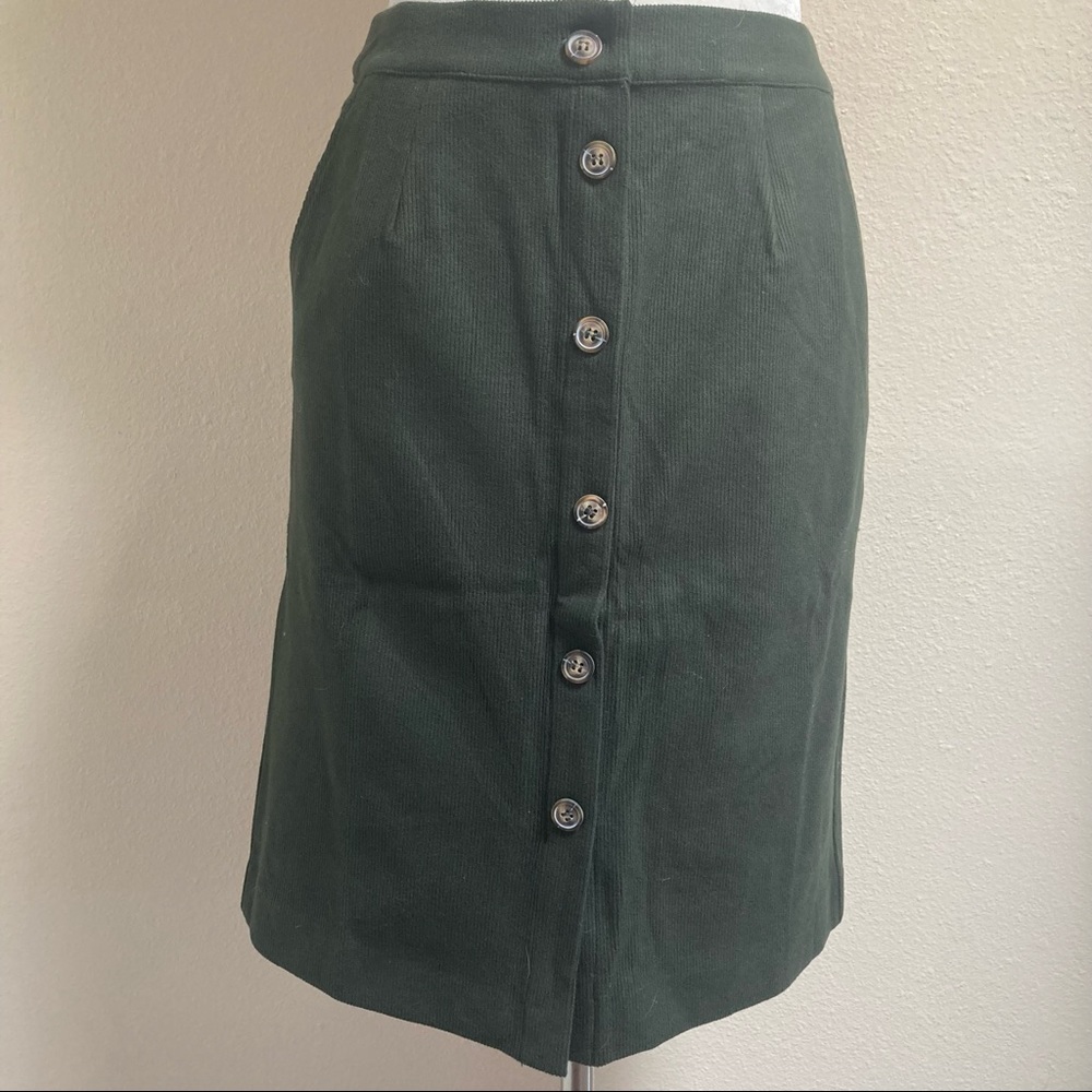 NWT Skies are Blue Women's Green Corduroy Button Down Pencil Skirt with Pockets